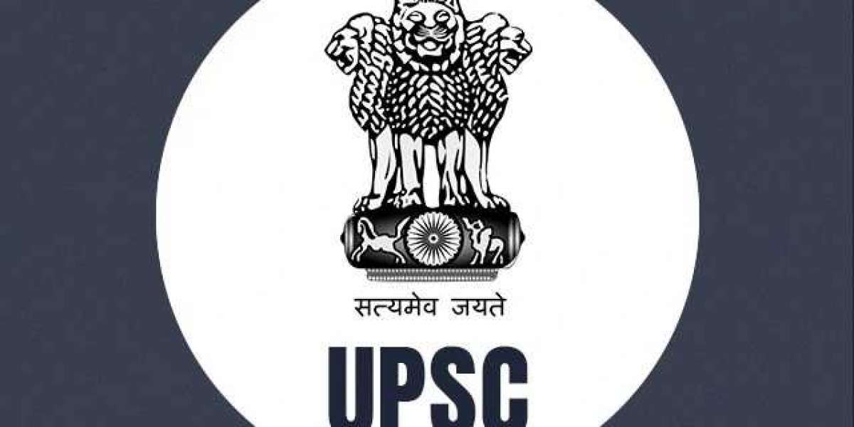 What is the Salary of An IAS Officer?